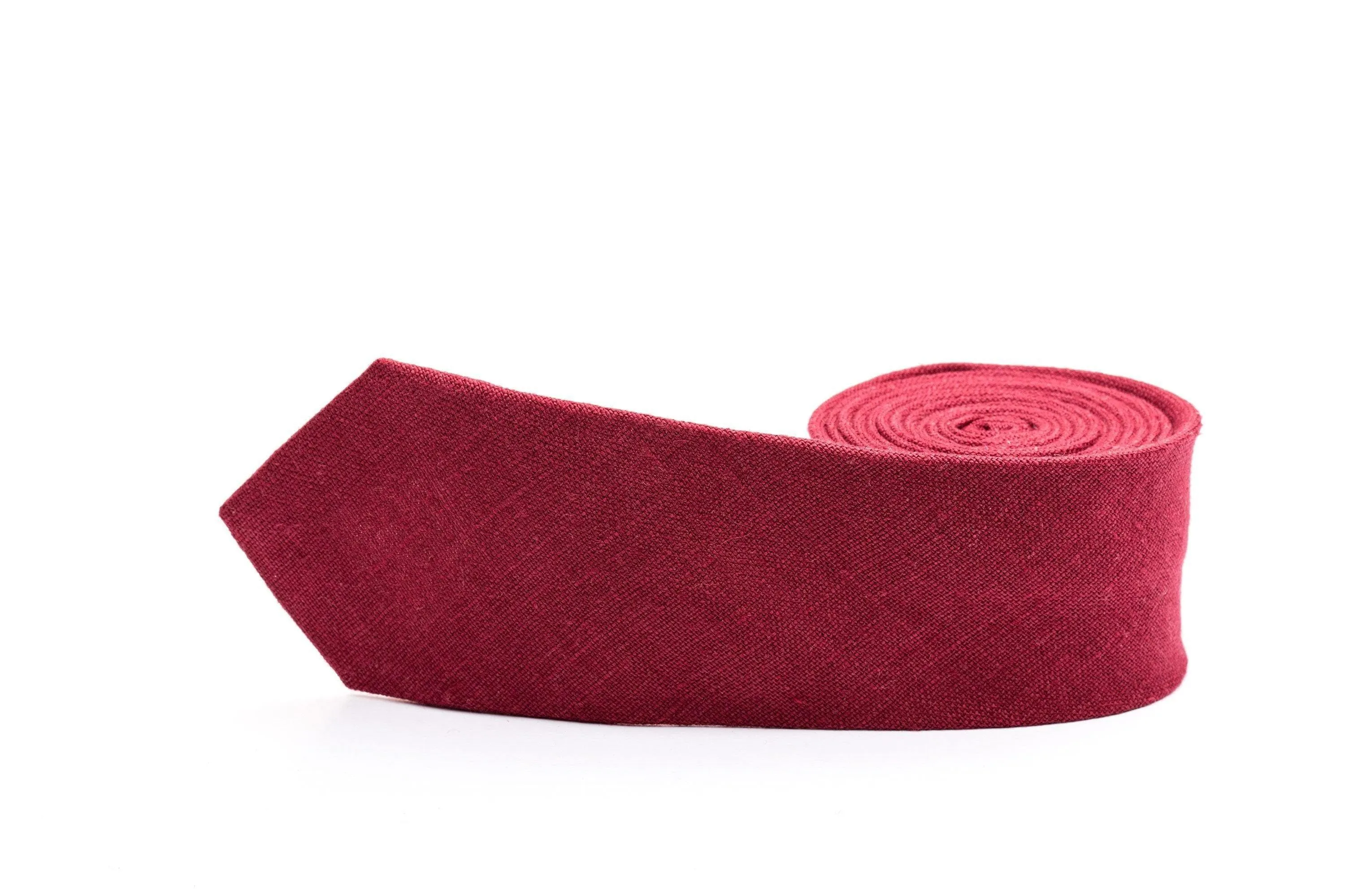 Burgundy Necktie for Weddings: The Perfect Wedding Tie