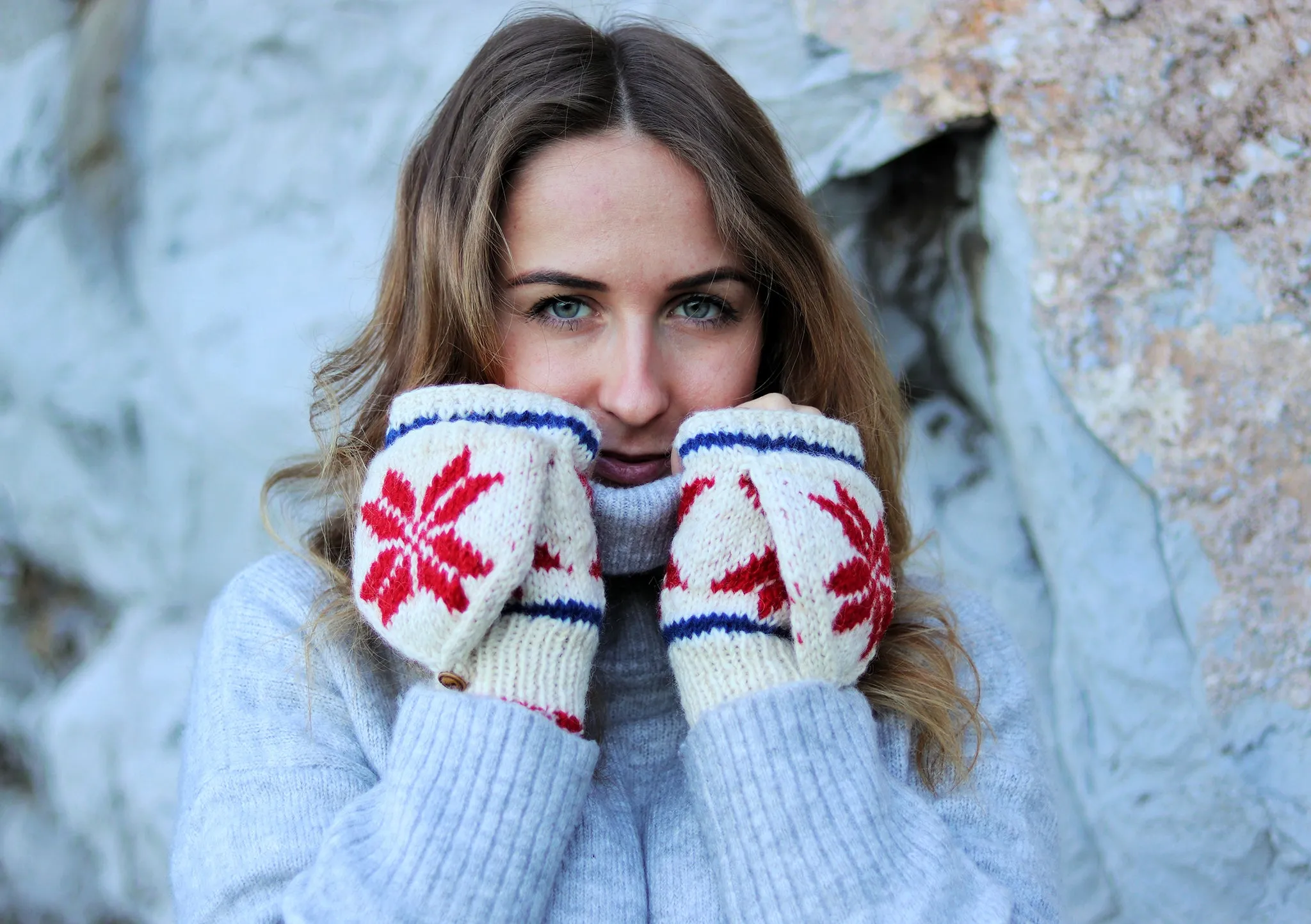 Pure Wool Snow Flake Pattern Convertible Mittens